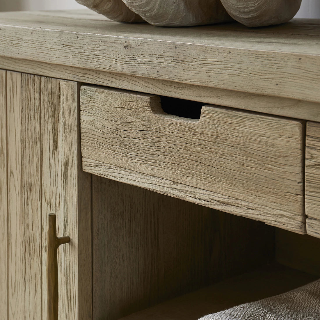 Schublade aus Echtholz