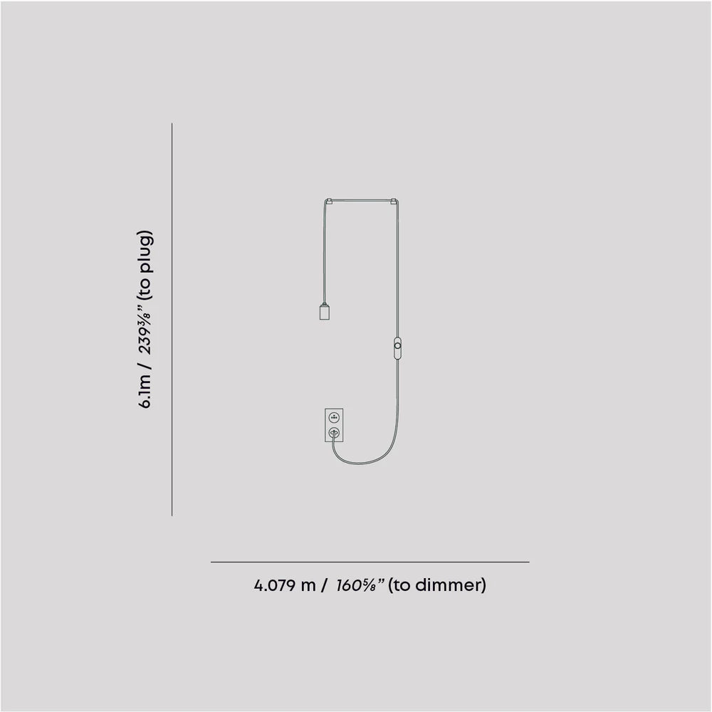 Plug - In - Pendelleuchte in Messing