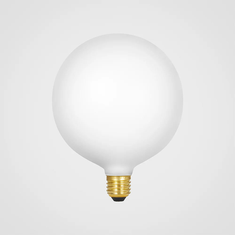 Sphere IV E27 Dim-to-Warm-LED-Glühbirne