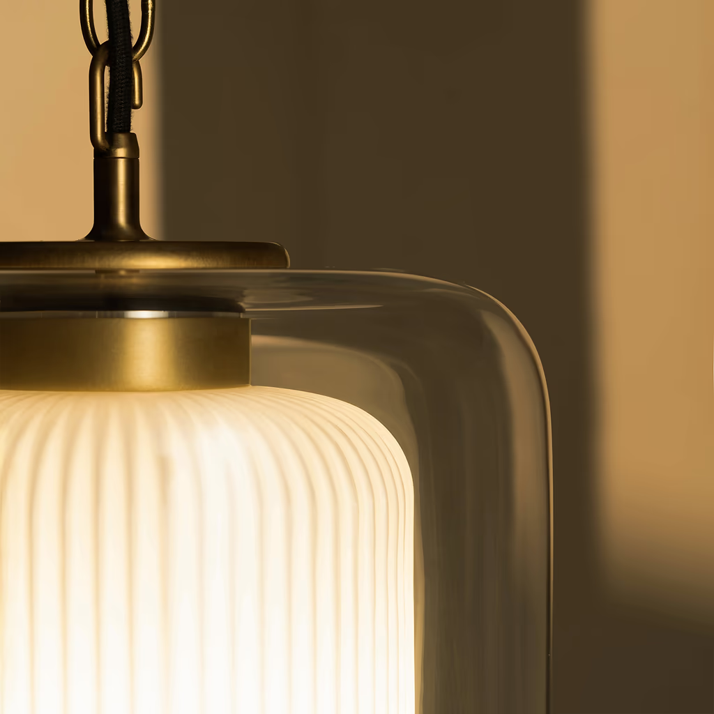 Corston Windsor hängende Medium-Deckenleuchte Opalglas - Antikes Messing