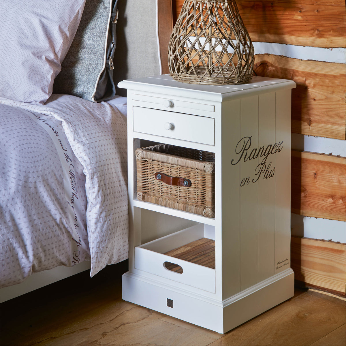 Nachttisch mit Schubladen – Kleiner Holz-Nachttisch für Schlafzimmer & Wohnzimmer
