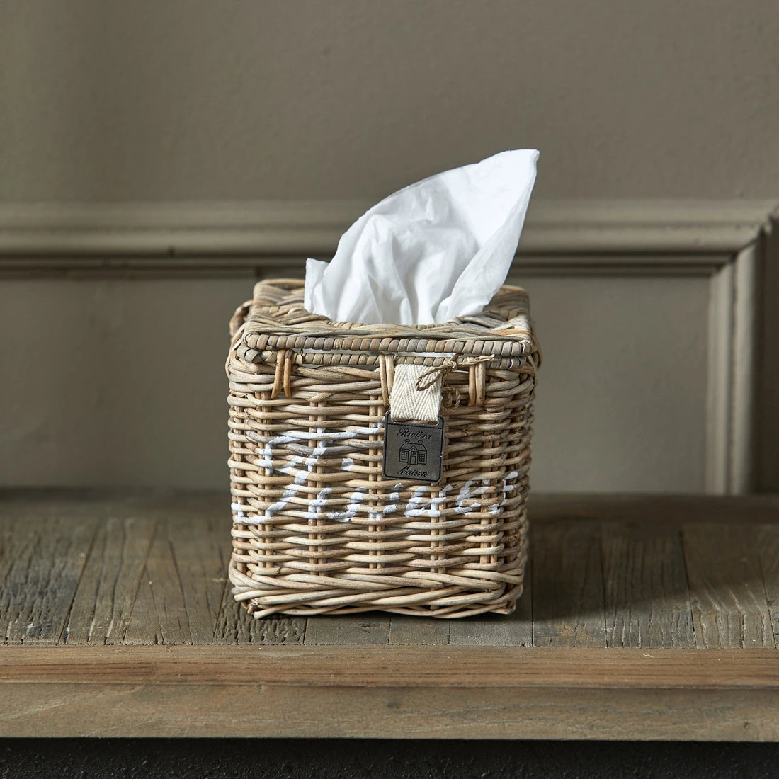 Taschentuchbox Aus Natürlichem Rattan – Weiße Abdeckung Für Standard-Tücherboxen | Rustikale Deko Für Bad & Wohnzimmer