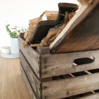 Holzbrett "Tapas" aus Natureiche in verschiedenen Größen