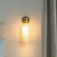 Corston-Claremont kleine Wandleuchte feines Porzellan – Antikes Messing
