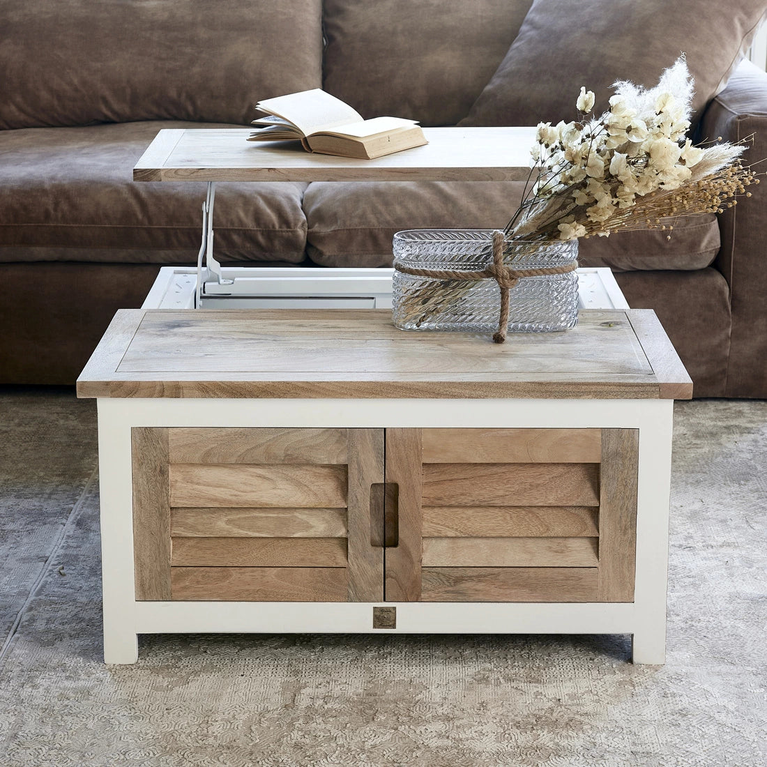 Couchtisch „Runer“ 90×90 – Massiver Holztisch aus Mangoholz für Wohnzimmer & Sofaecke