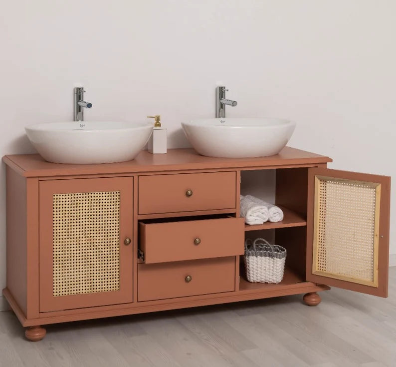 Großer Waschbeckenunterschrank aus Massivholz mit Rattan – Waschtisch für Aufsatzwaschbecken
