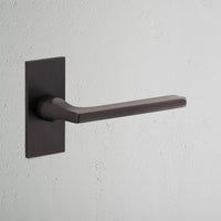 Corston Clayton gefederter Türgriff mit Kurzschild – Bronze