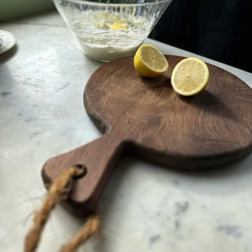 Pizza Holzbrett Eiche Gedämpft – Pizza Board Steamed Edition aus massivem Eichenholz