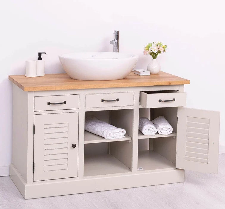 Waschbeckenunterschrank aus Massivholz – Moderner Waschtisch mit natürlicher Eleganz