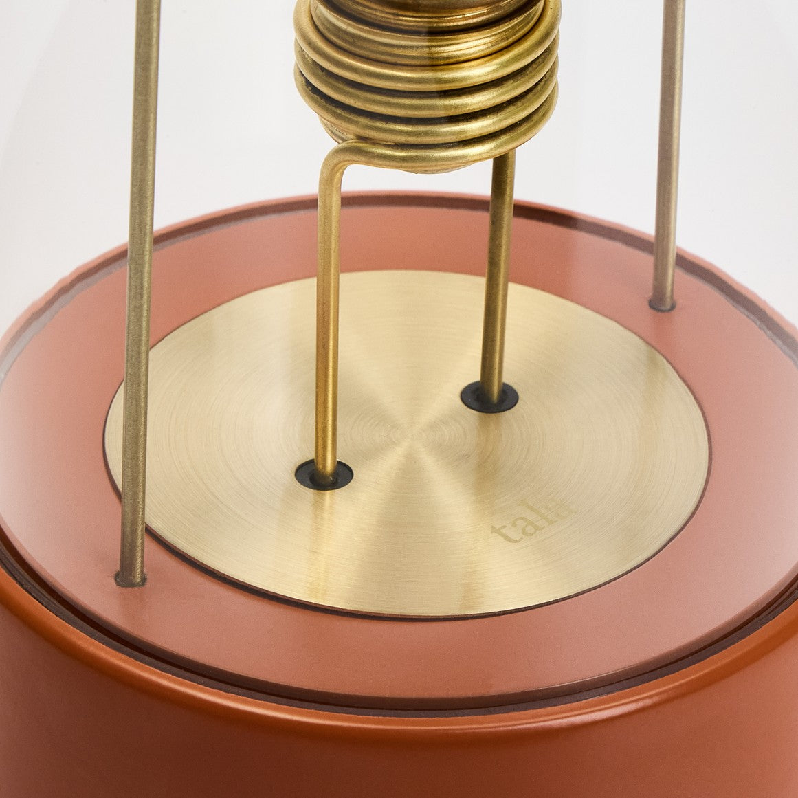 Muse – Tragbare Designerlampe in Claycourt Orange mit Dim-to-Warm & IP44