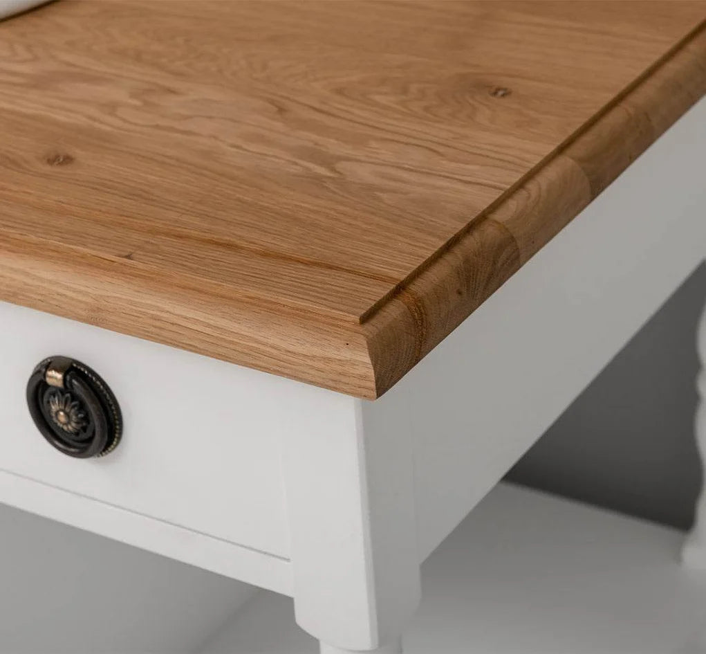 Breiter Waschbeckenschrank aus Massivholz – Waschtisch mit massiver Eichenplatte
