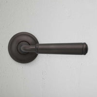 Corston Digby gefederter Türgriff – Bronze