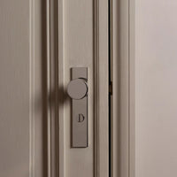 Corston Onslow Langschildgarnitur mit gefedertem Türknauf und Drehknopf – Poliertes Nickel