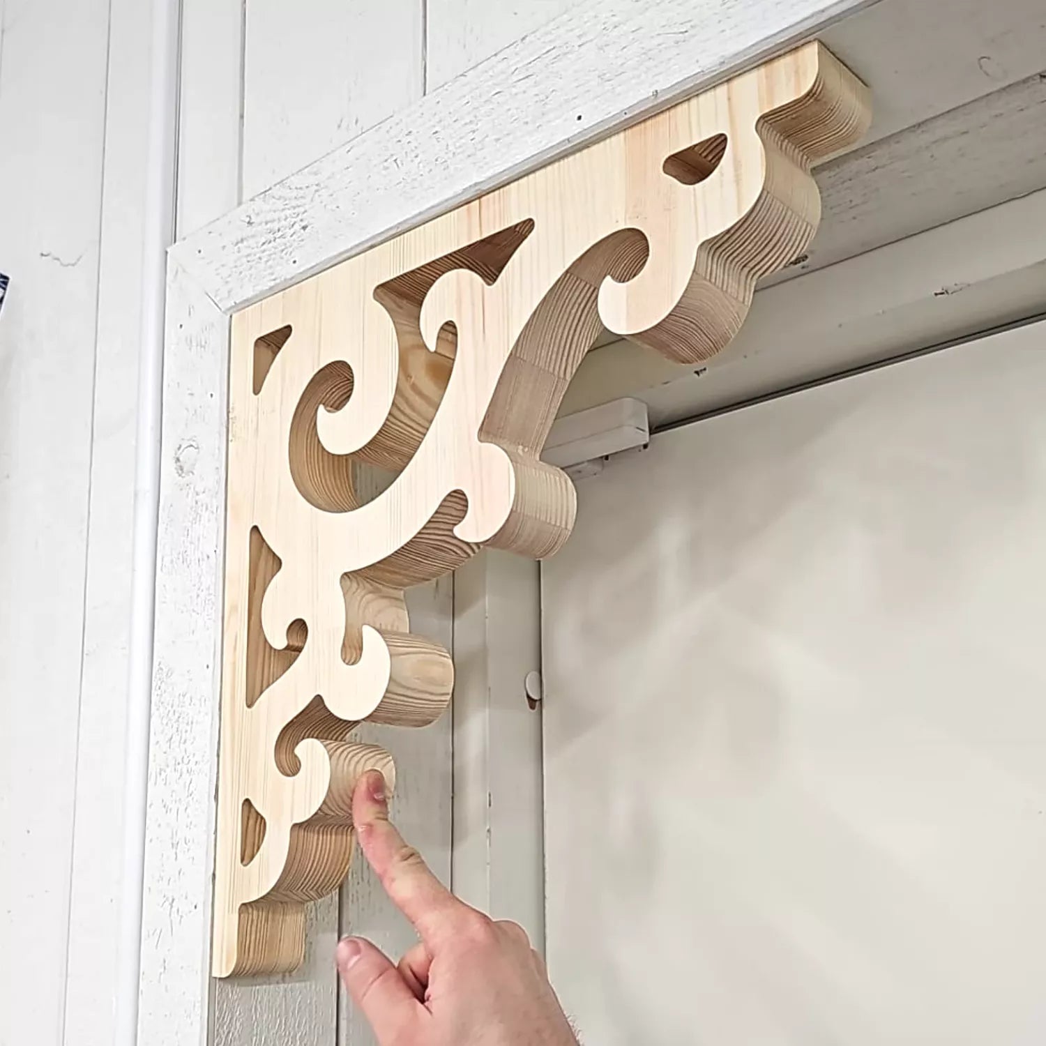 Zierkonsole für Veranda - Kiefernholz - Nr. 1-001-F