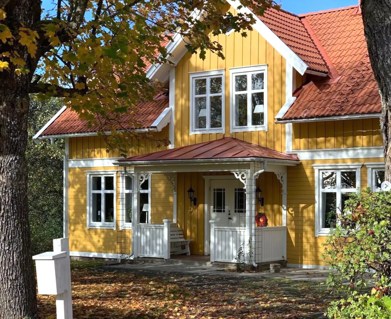 Zierkonsole für Veranda - Kiefernholz - Nr. 1-016-F