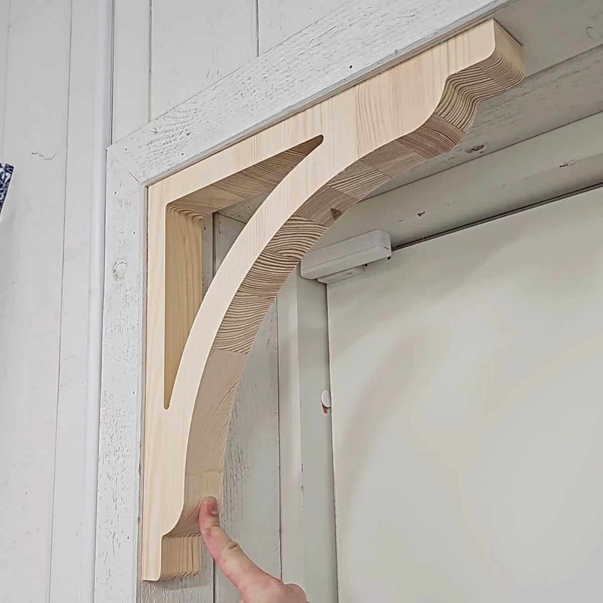 Zierkonsole für Veranda - Kiefernholz - Nr. 1-017-F