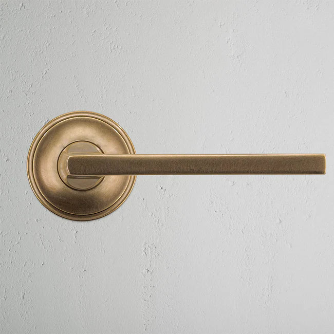 Corston Clayton gefederter Türgriff – Antikes Messing